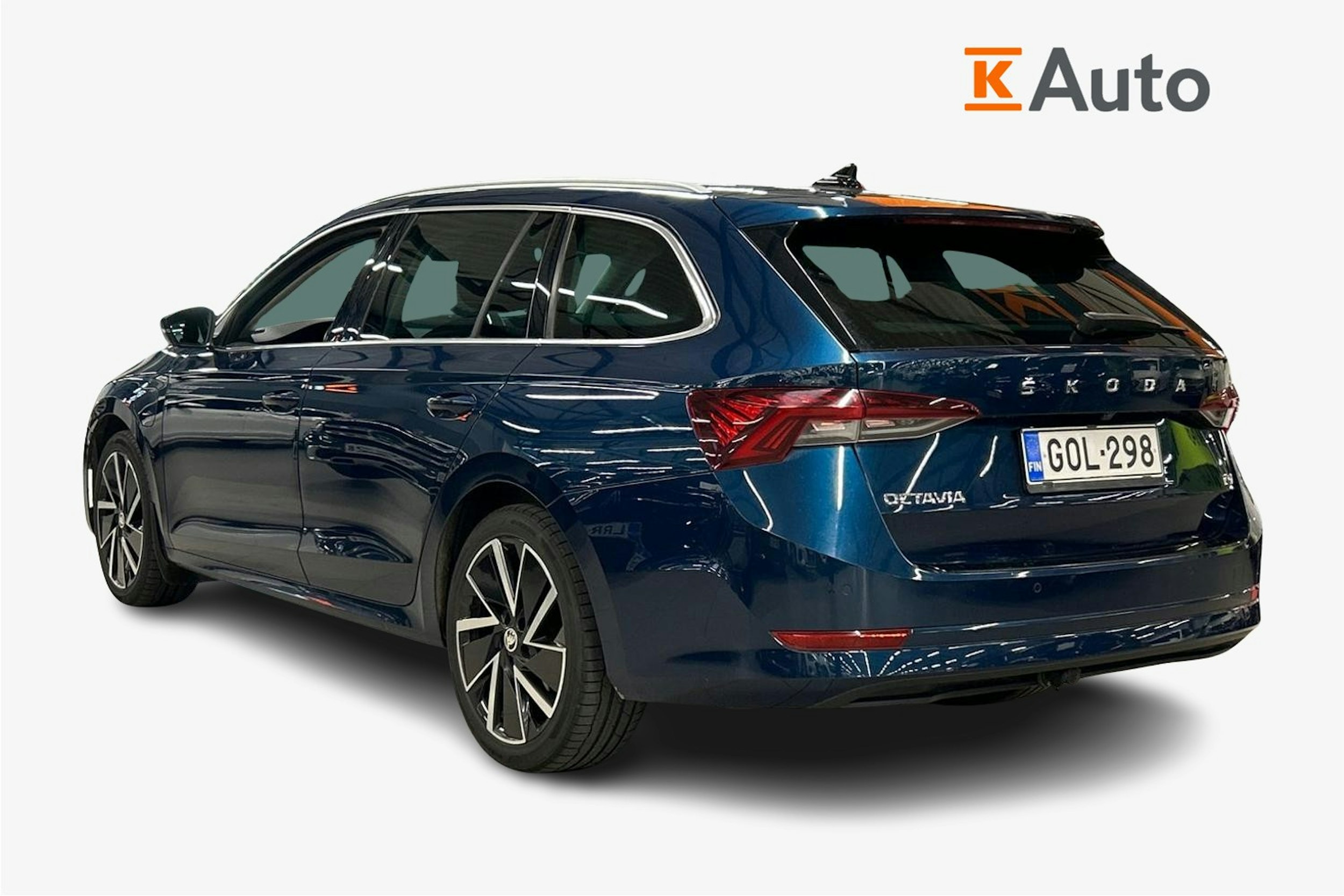 sininen Skoda Octavia 2021 kuva 2.