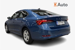 sininen Skoda Octavia 2021 kuva 2.