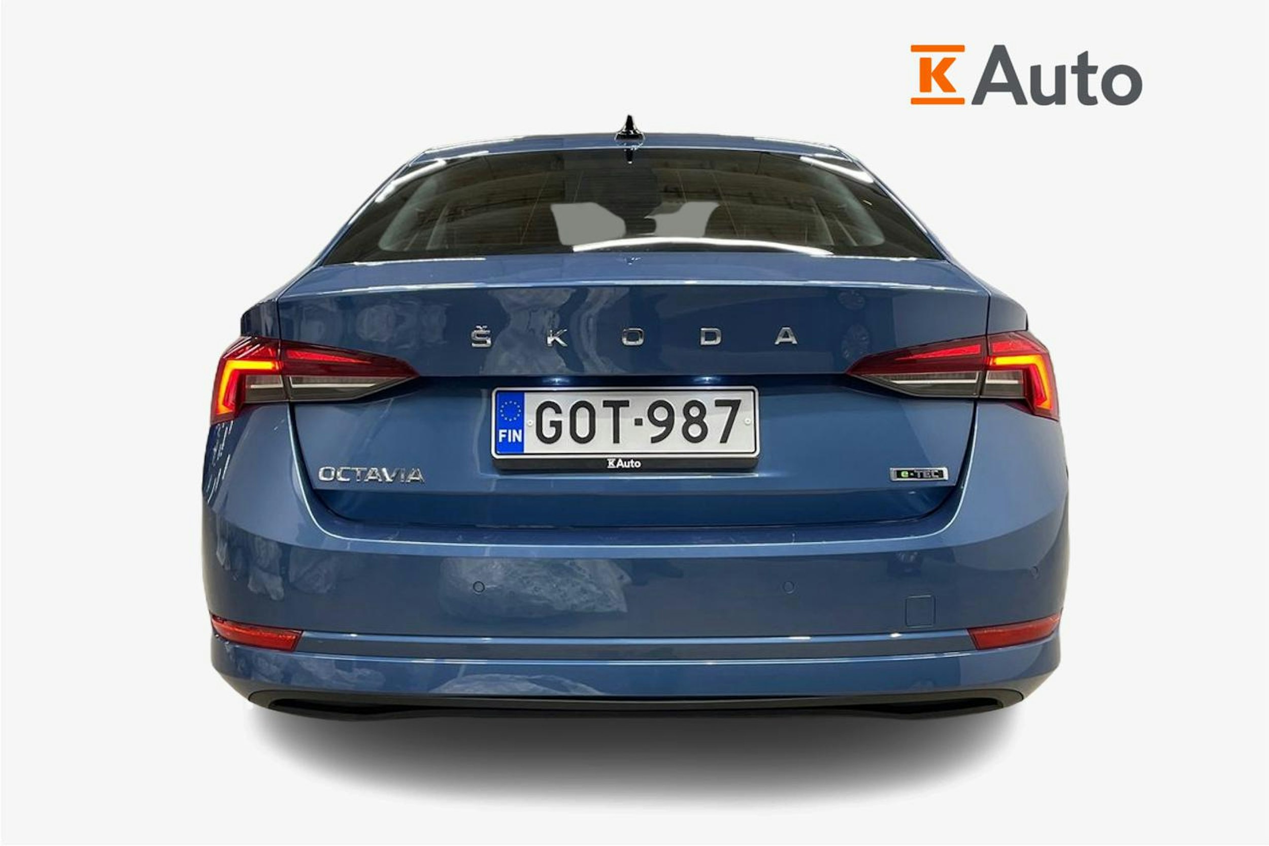 sininen Skoda Octavia 2021 kuva 3.