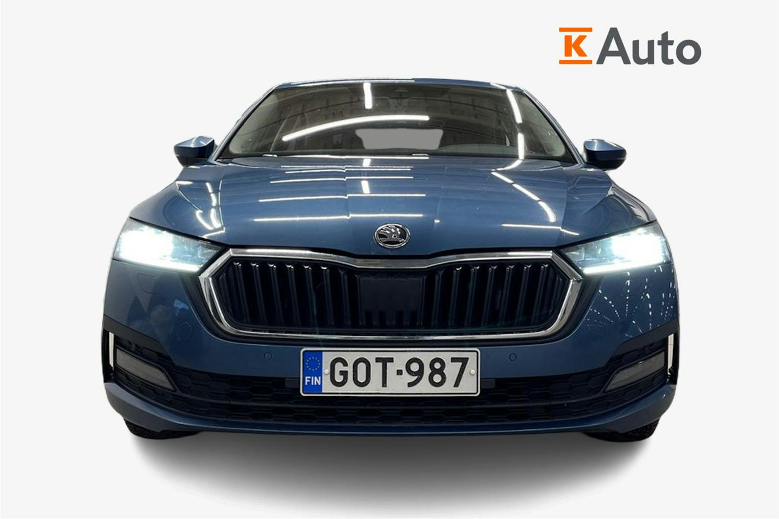 sininen Skoda Octavia 2021 kuva 4.