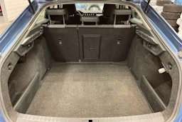 sininen Skoda Octavia 2021 kuva 12.