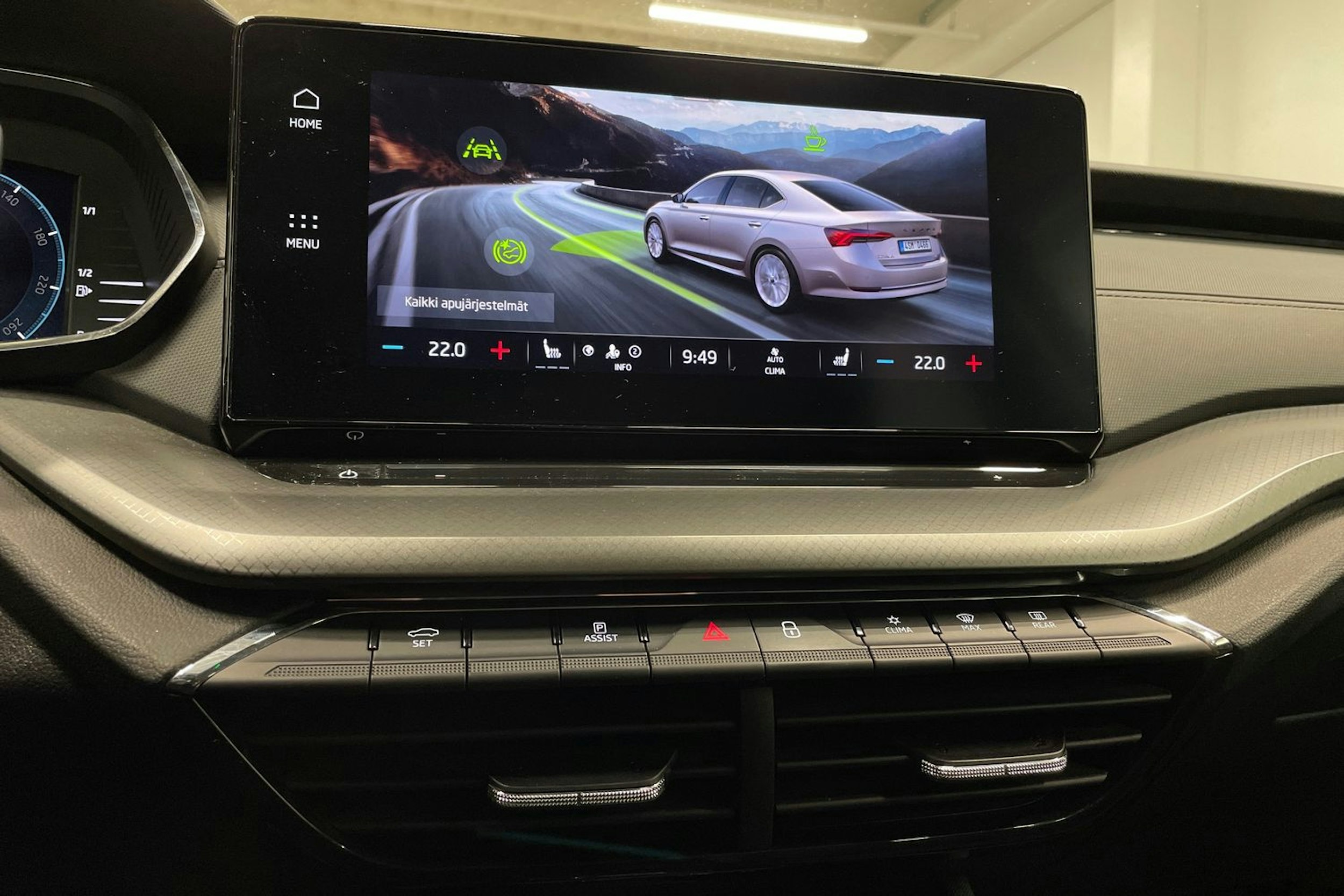 sininen Skoda Octavia 2021 kuva 17.