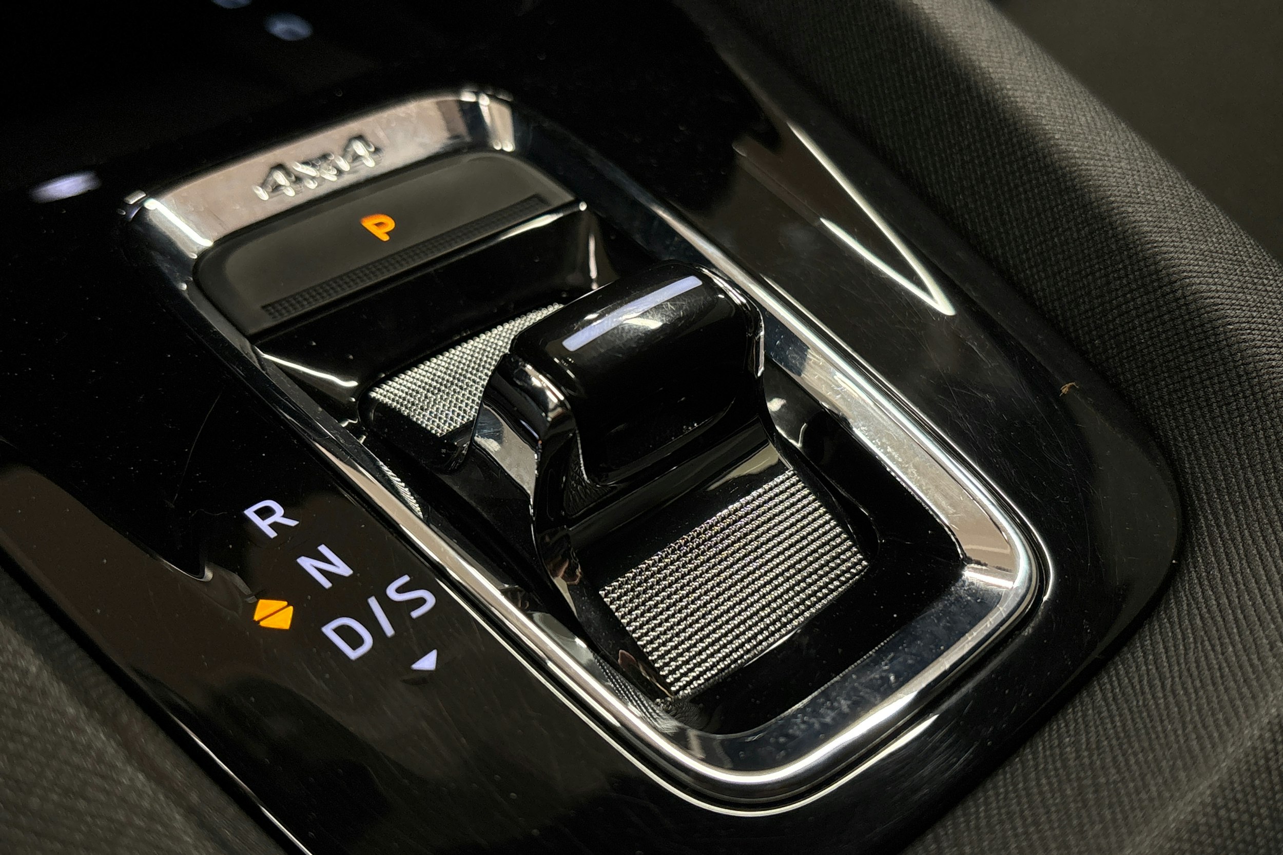 punainen Skoda Octavia 2021 kuva 32.