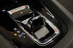 punainen Skoda Octavia 2021 kuva 32.