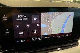 valkoinen Skoda Octavia 2021 kuva 22.