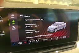 valkoinen Skoda Octavia 2021 kuva 23.