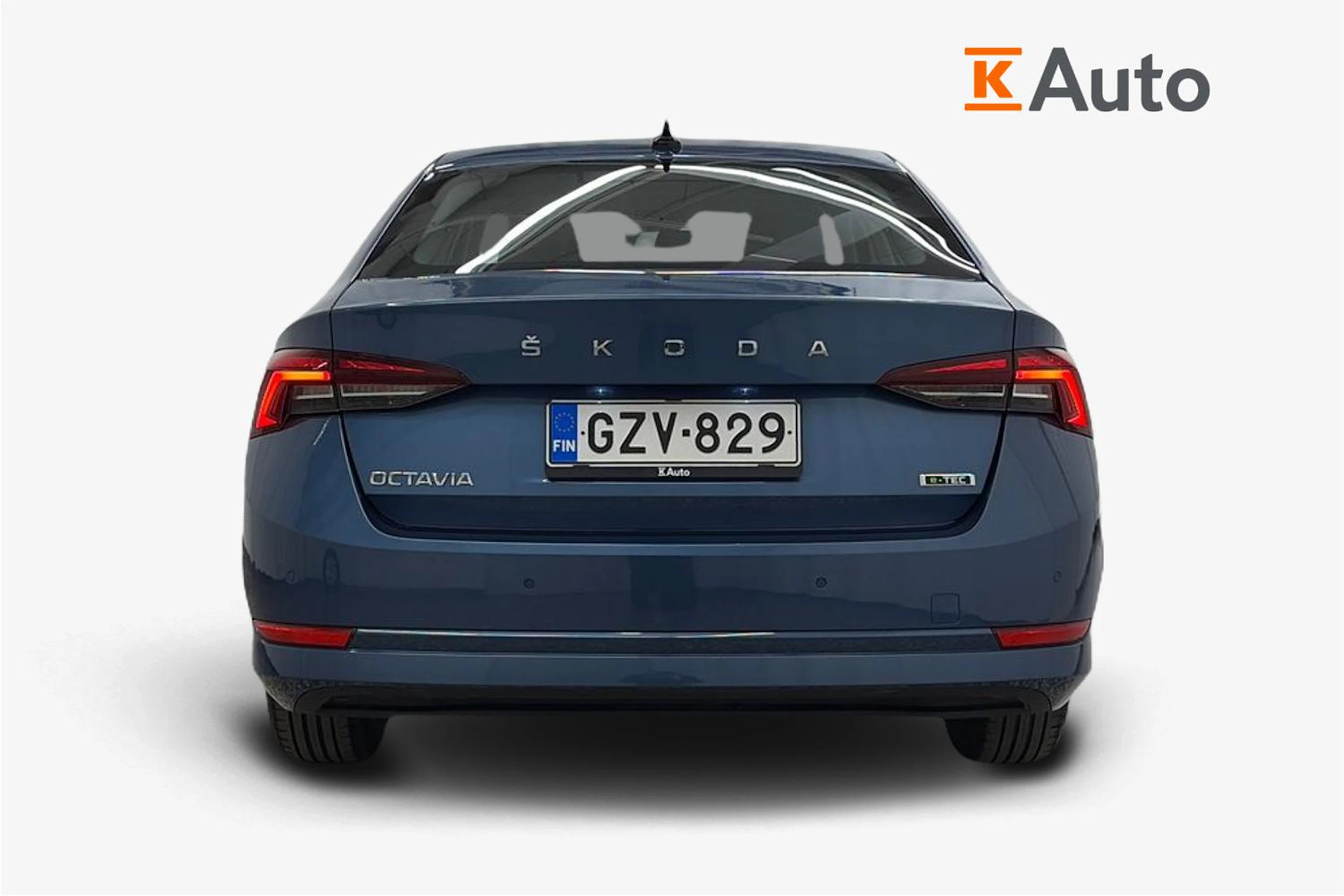 sininen Skoda Octavia 2021 kuva 4.