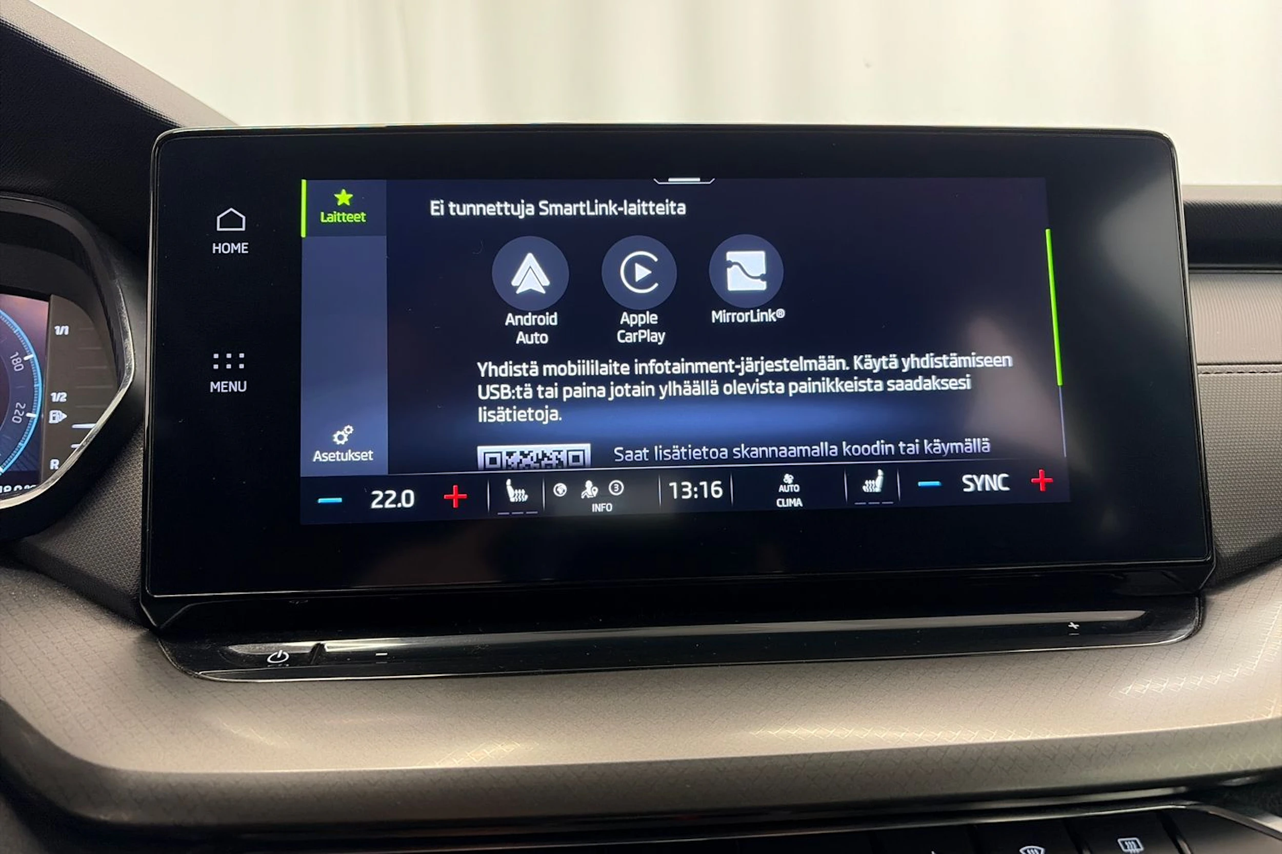 sininen Skoda Octavia 2021 kuva 21.