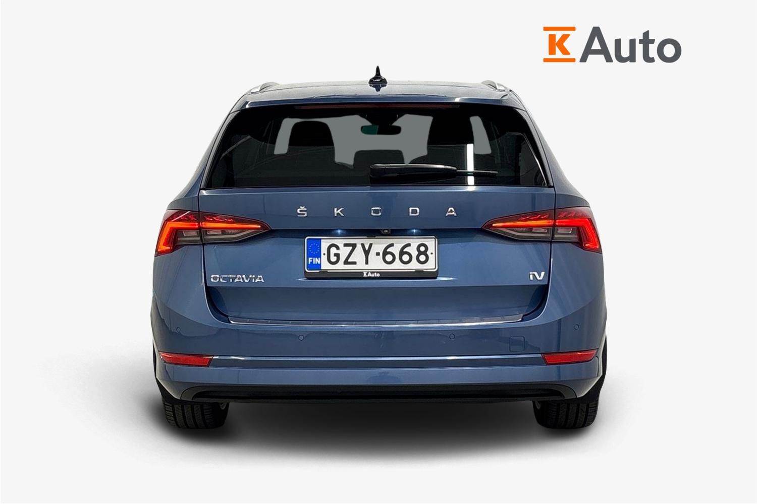 Skoda Octavia 2021, photo 3/11