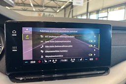 sininen Skoda Octavia 2021 kuva 8.