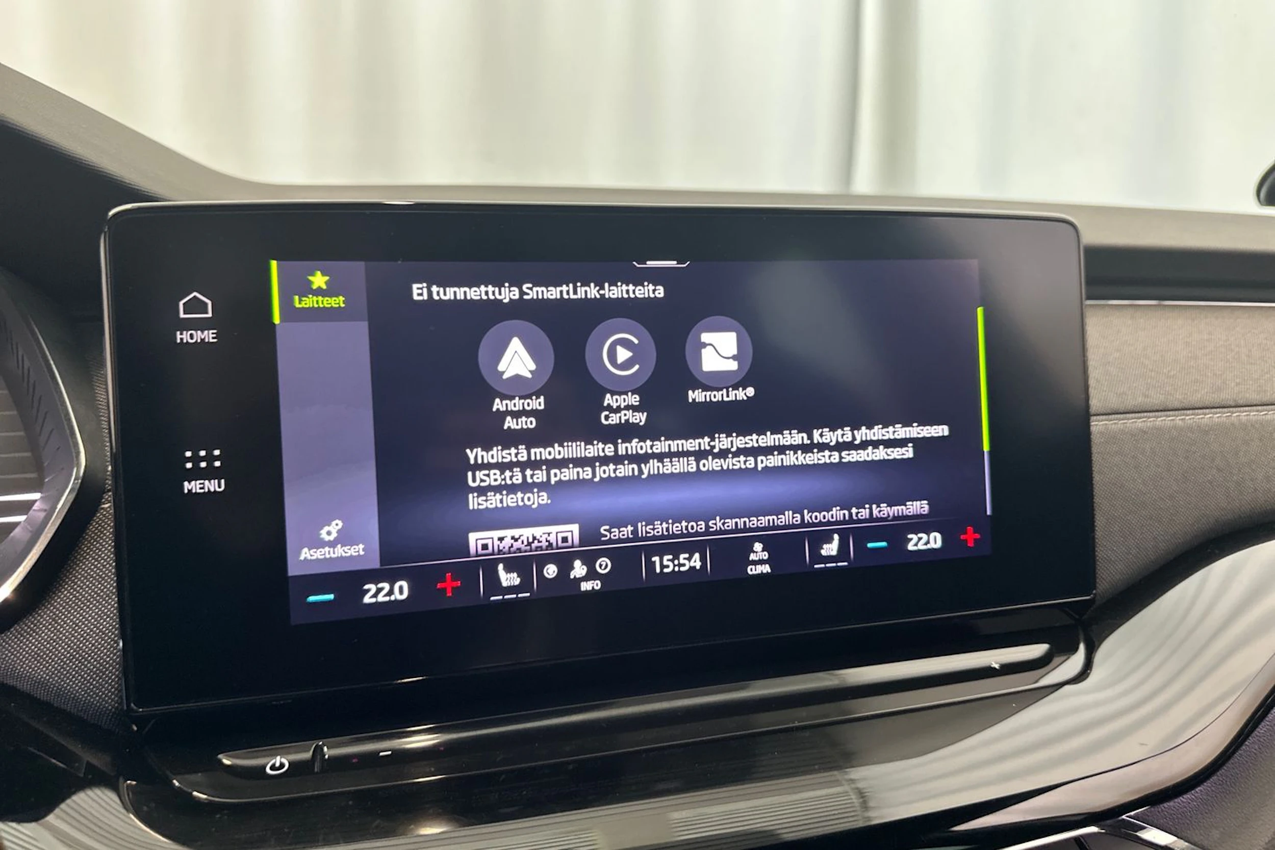 valkoinen Skoda Octavia 2022 kuva 24.