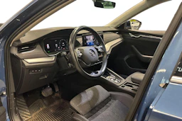 met. sininen Skoda Octavia 2021 kuva 3.