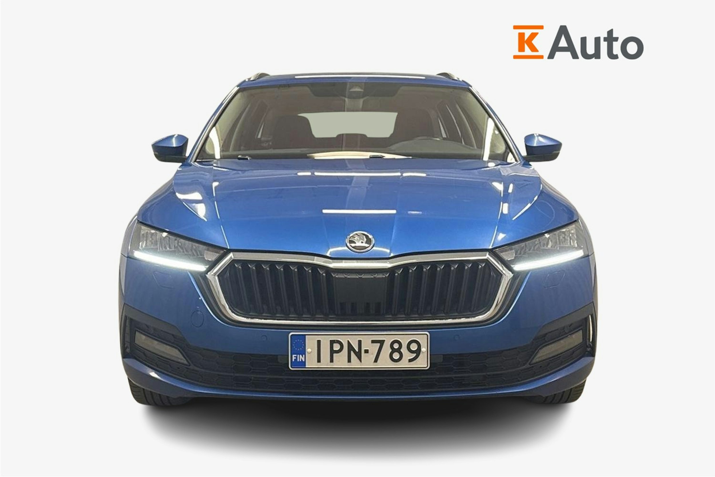 sininen Skoda Octavia 2021 kuva 4.