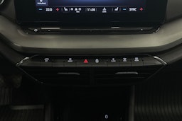 sininen Skoda Octavia 2021 kuva 20.