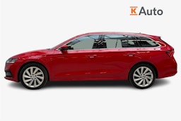 punainen Skoda Octavia 2021 kuva 6.