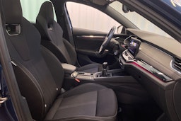 sininen Skoda Octavia 2021 kuva 15.