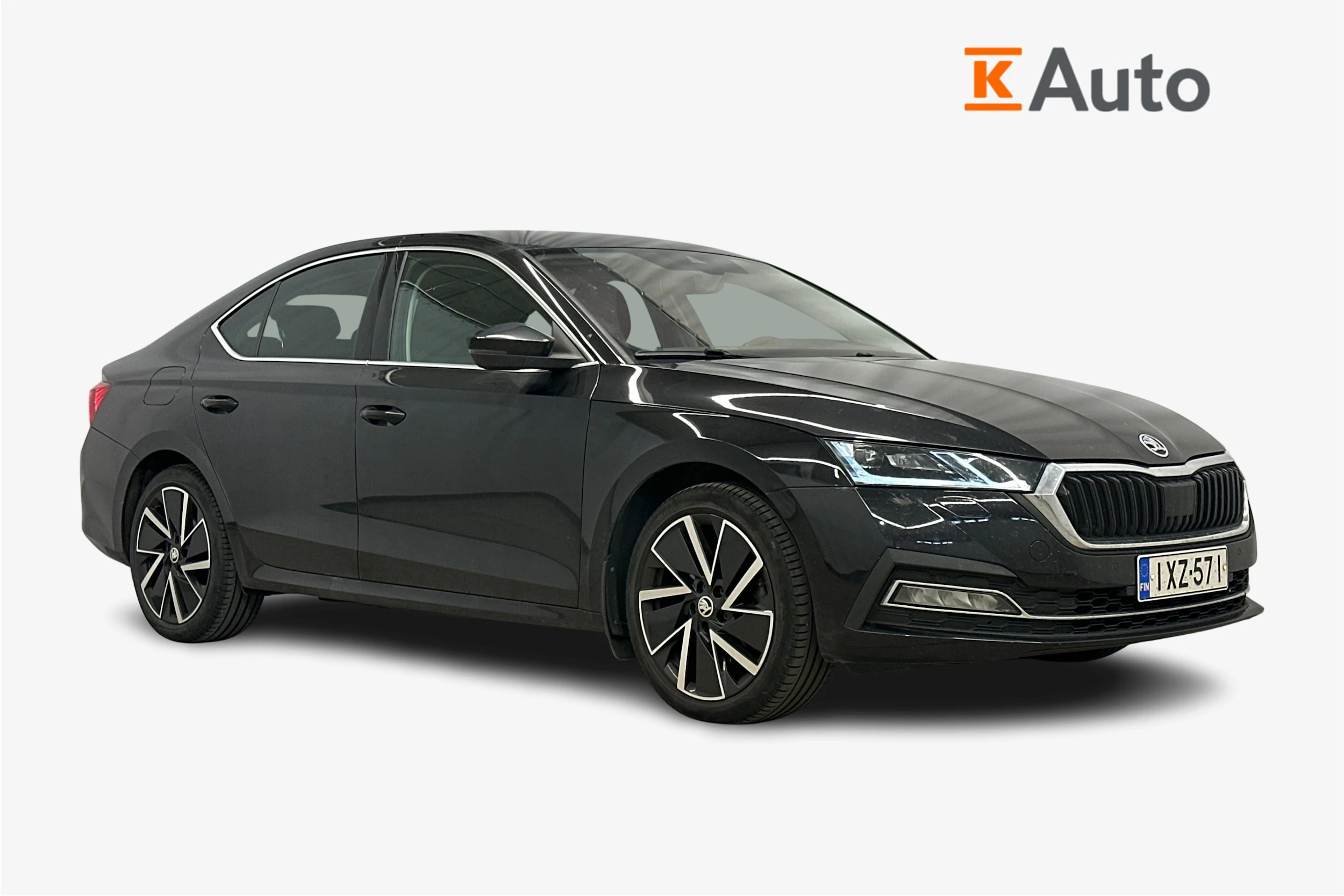 musta Skoda Octavia 2021 kuva 1.