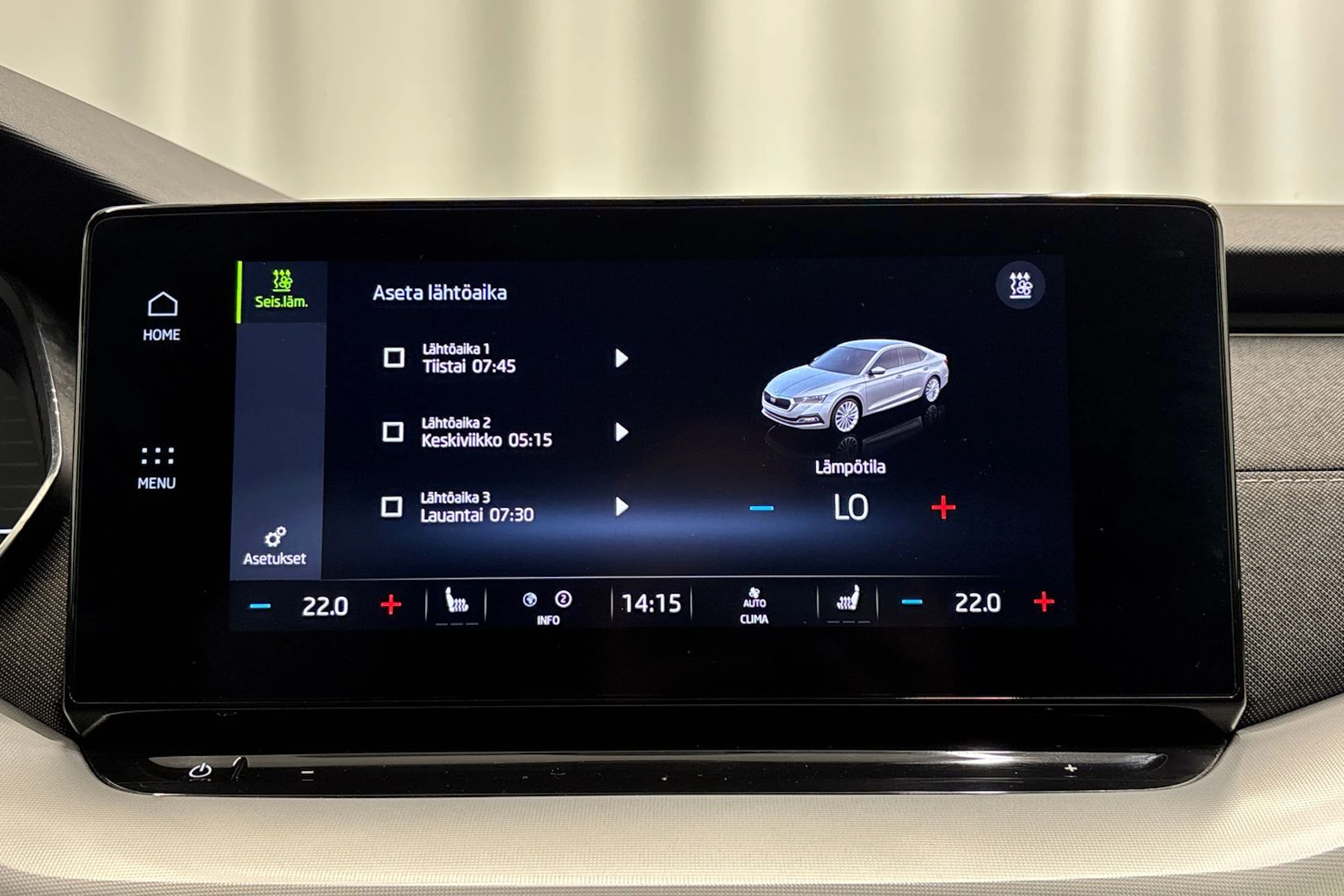 harmaa Skoda Octavia 2021 kuva 27.
