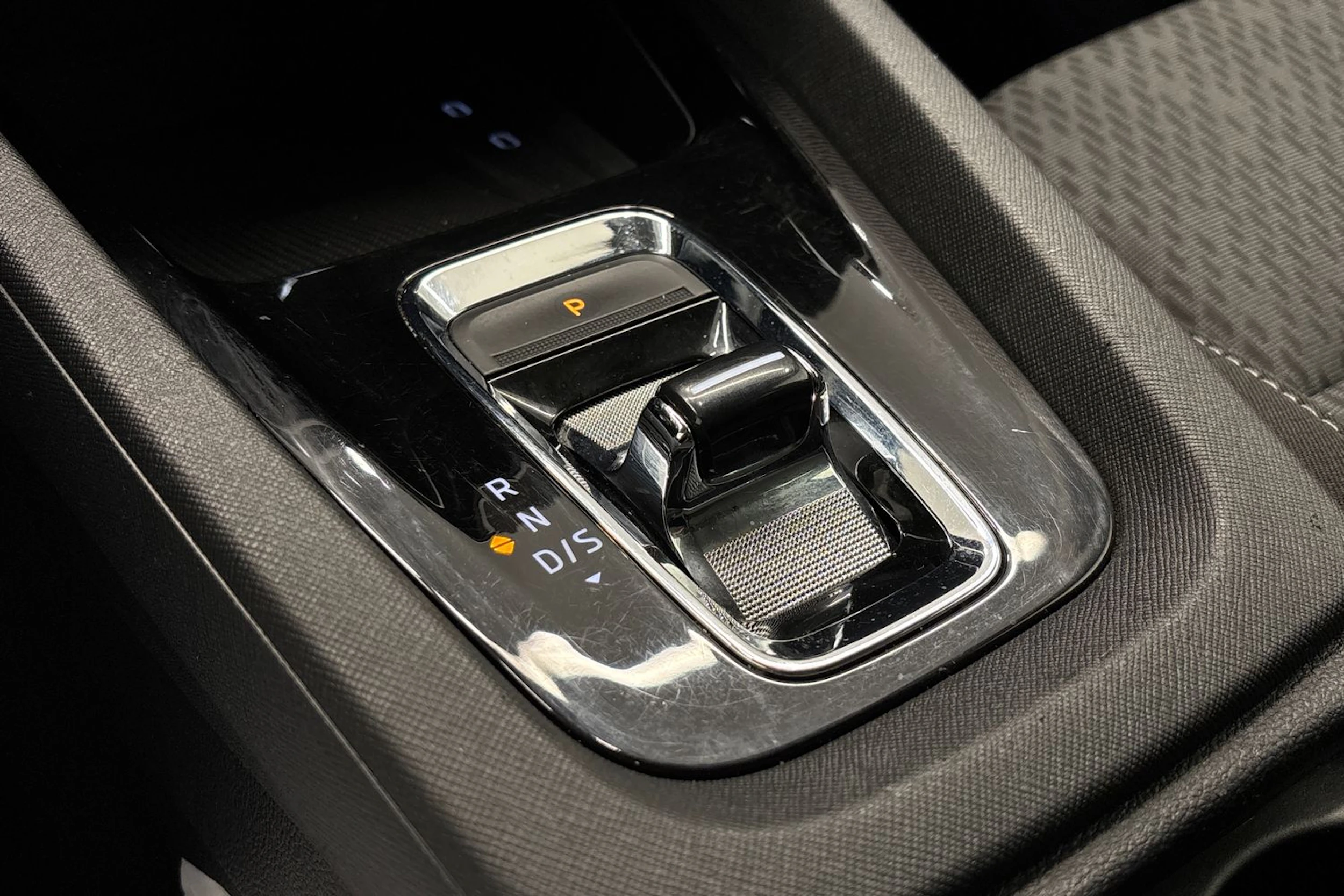 harmaa Skoda Octavia 2021 kuva 28.