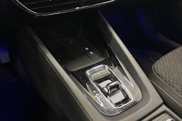 sininen Skoda Octavia 2021 kuva 27.