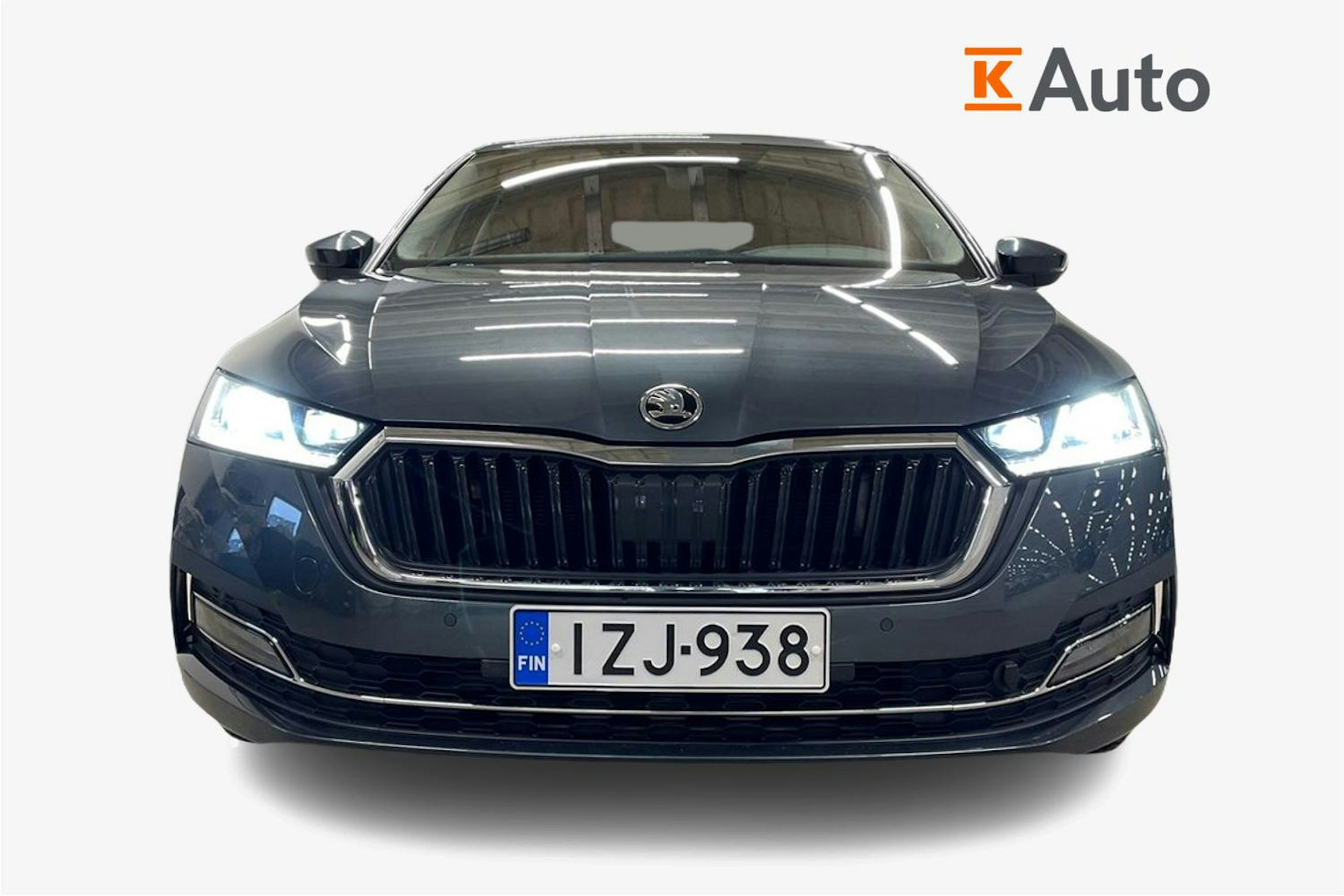 harmaa Skoda Octavia 2021 kuva 5.