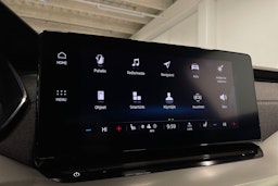 harmaa Skoda Octavia 2021 kuva 16.