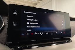 harmaa Skoda Octavia 2021 kuva 18.