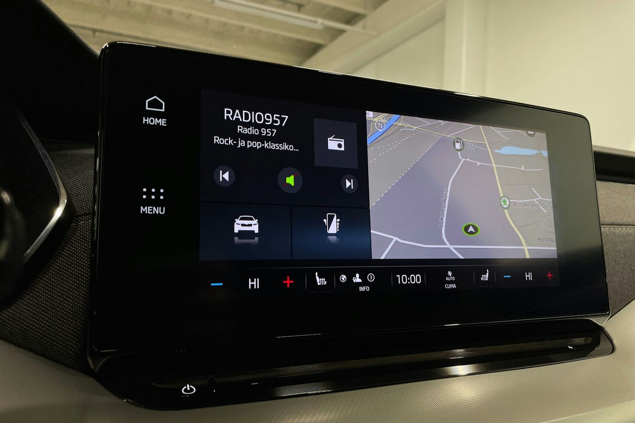 harmaa Skoda Octavia 2021 kuva 22.