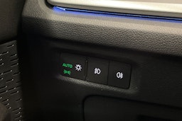 harmaa Skoda Octavia 2021 kuva 25.