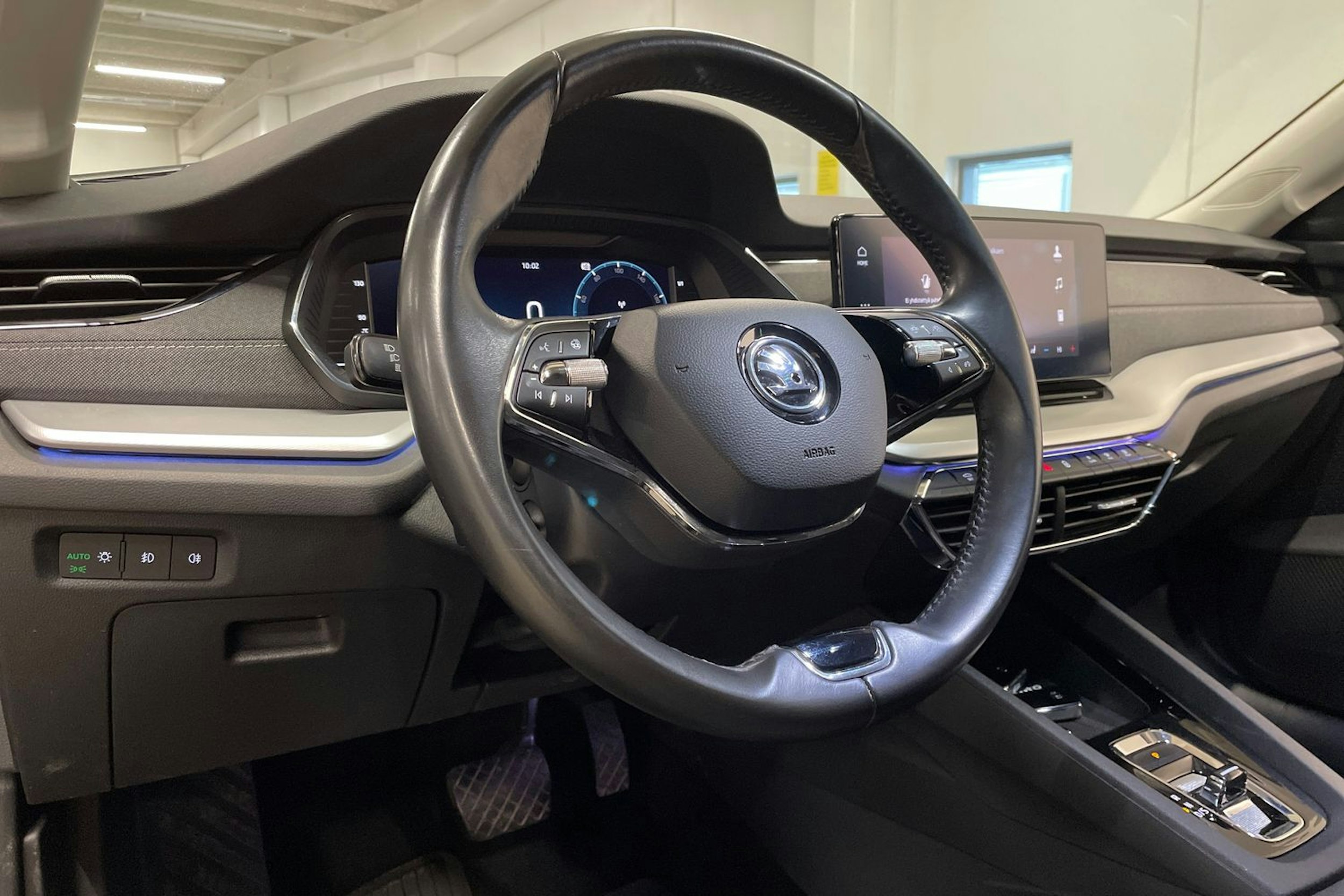 harmaa Skoda Octavia 2021 kuva 29.