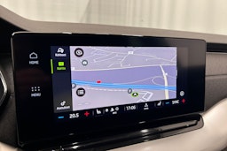 valkoinen Skoda Octavia 2021 kuva 23.