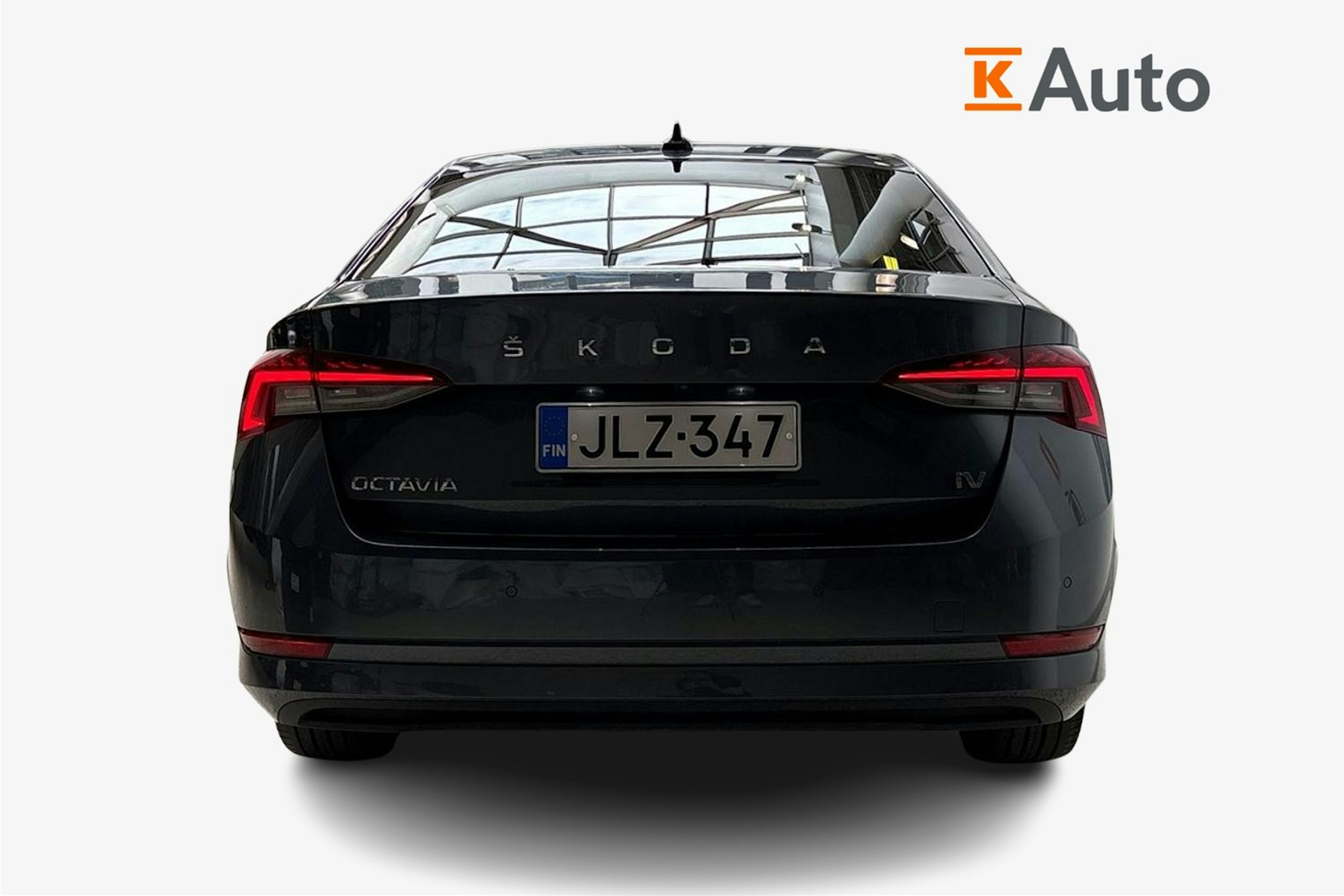harmaa Skoda Octavia 2021 kuva 3.