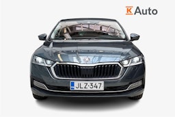 harmaa Skoda Octavia 2021 kuva 5.