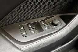 harmaa Skoda Octavia 2021 kuva 24.