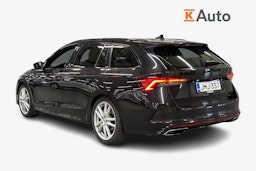 musta Skoda Octavia 2021 kuva 2.