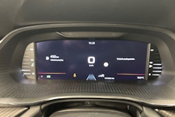 musta Skoda Octavia 2021 kuva 20.