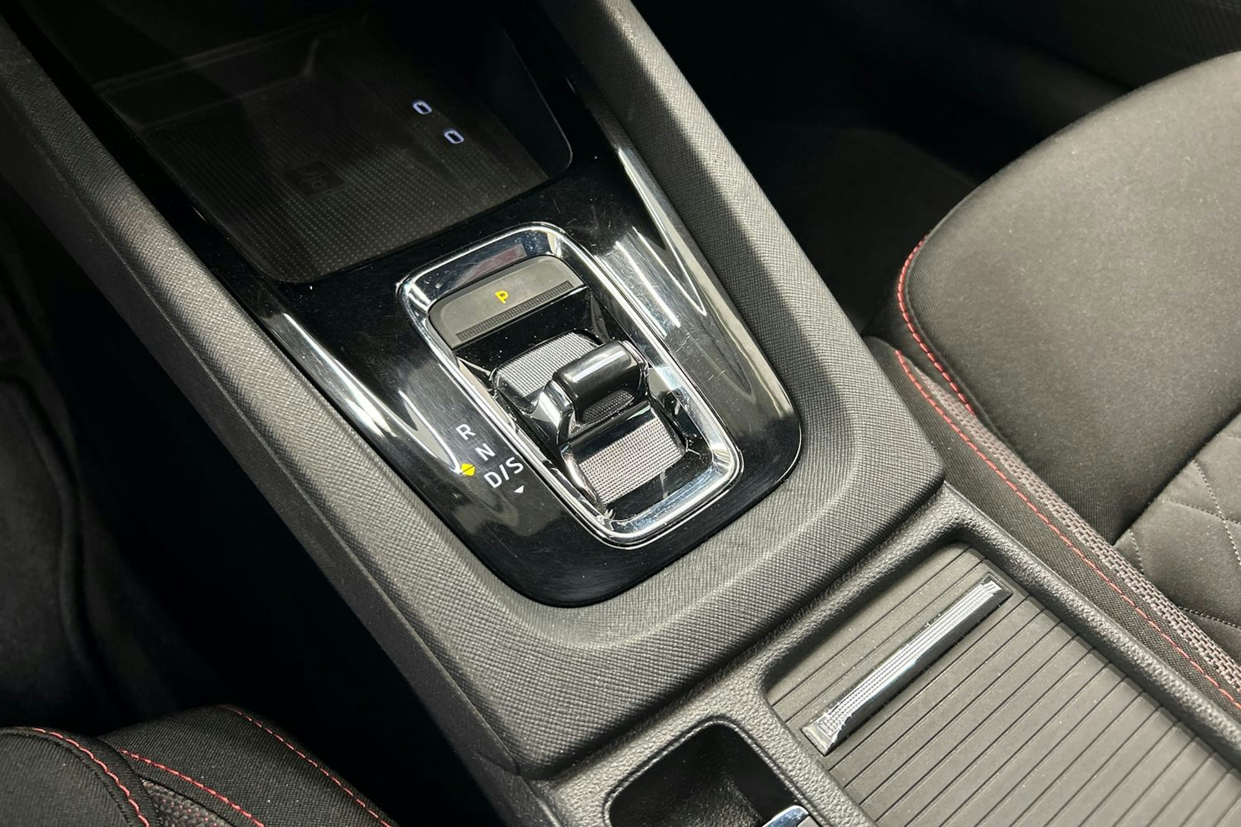 musta Skoda Octavia 2021 kuva 31.