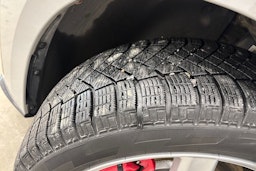 harmaa Skoda Octavia 2021 kuva 13.