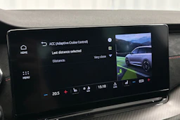 harmaa Skoda Octavia 2021 kuva 28.