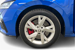 Sininen Skoda OCTAVIA 2021 kuva 12.