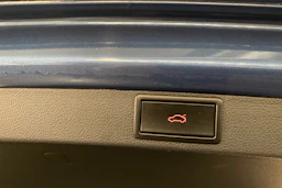 sininen Skoda Octavia 2021 kuva 12.