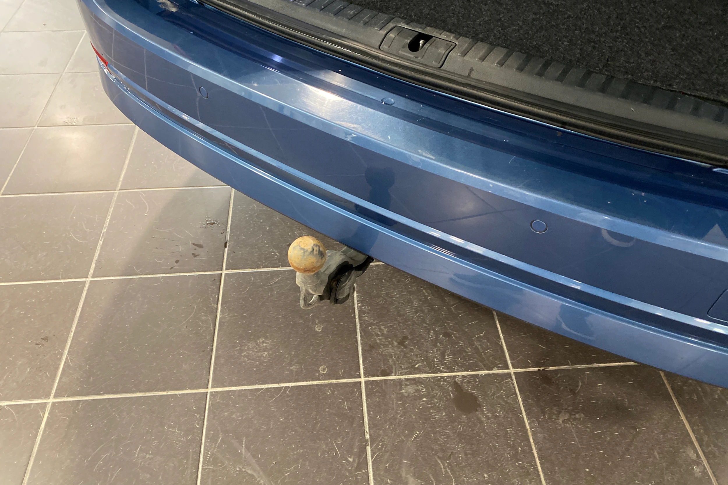 sininen Skoda Octavia 2021 kuva 14.