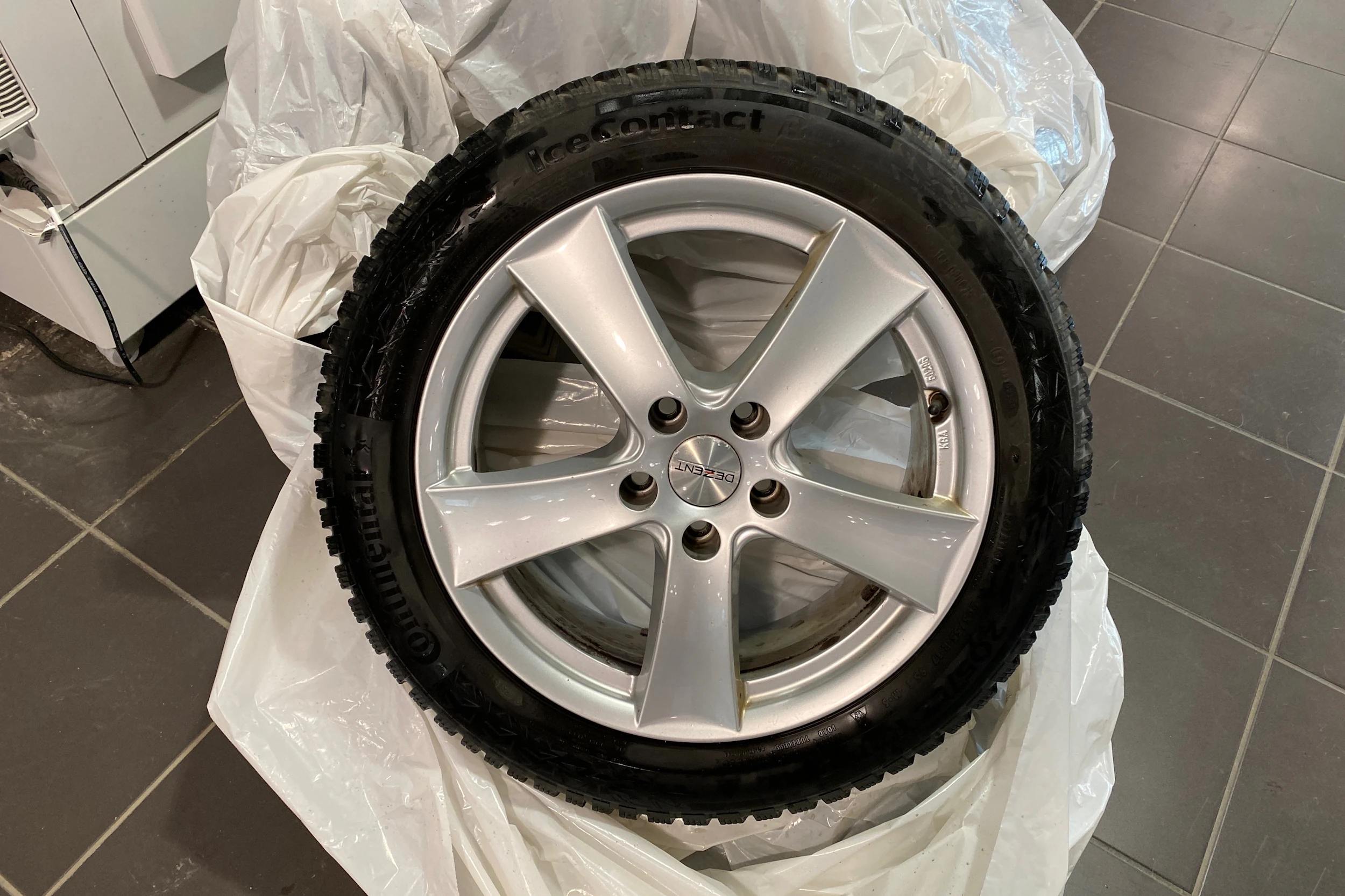 sininen Skoda Octavia 2021 kuva 17.