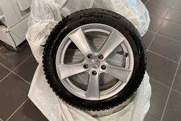 sininen Skoda Octavia 2021 kuva 17.