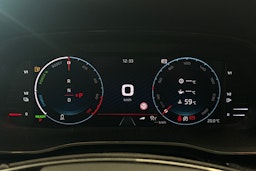 sininen Skoda Octavia 2021 kuva 12.