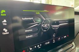 Valkoinen Skoda OCTAVIA 2021 kuva 23.