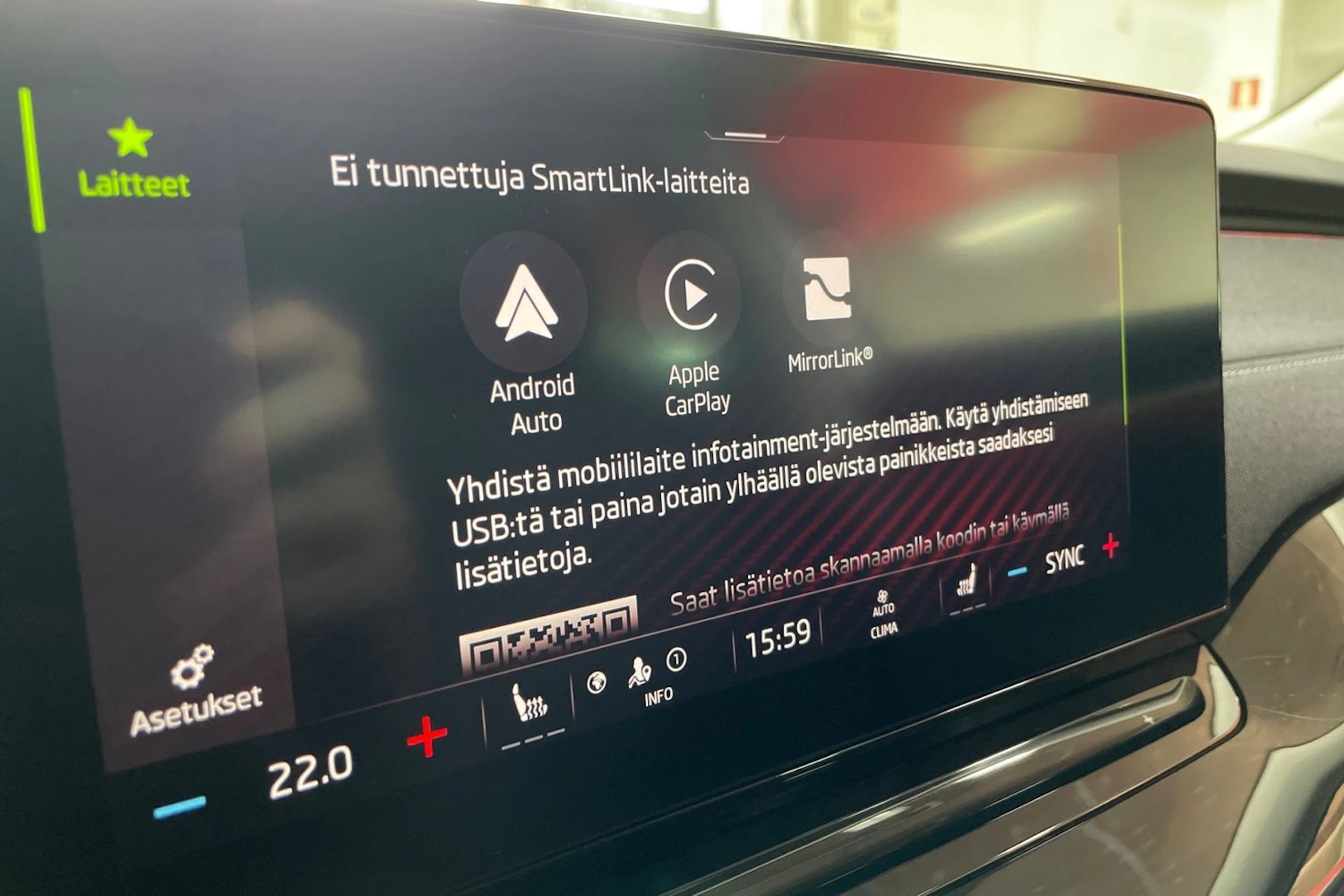 Valkoinen Skoda OCTAVIA 2021 kuva 25.