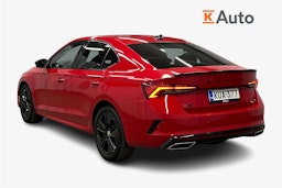 punainen Skoda Octavia 2021 kuva 2.