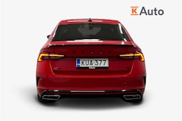 punainen Skoda Octavia 2021 kuva 3.