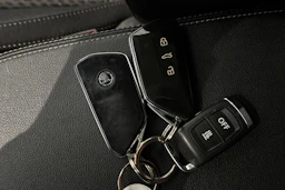 valkoinen Skoda Octavia 2021 kuva 30.
